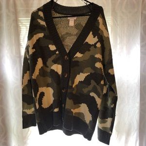 NWT - Camo Cardigan